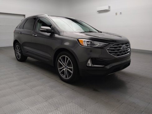 Used 2019 Ford Edge Titanium image 13