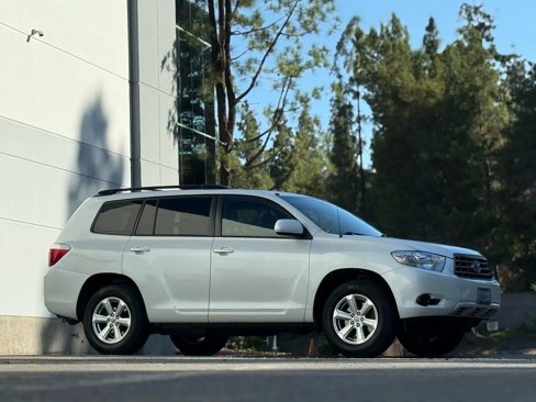 Used 2008 Toyota Highlander 2WD image 1