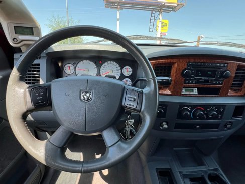 Used 2006 Dodge Ram 2500 Truck SLT image 33