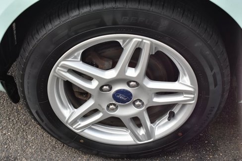 Used 2017 Ford Fiesta SE w/ Cold Weather Package image 46