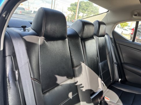 Used 2023 Nissan Sentra SR w/ SR Premium Package image 20
