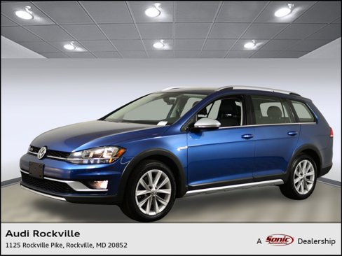 Used 2019 Volkswagen Golf Alltrack S image 1