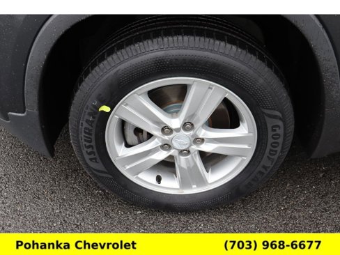 Used 2020 Chevrolet Trax LT w/ Driver Confidence Package image 25