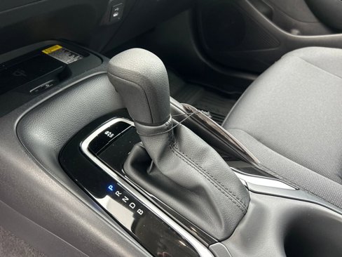New 2025 Toyota Corolla LE image 25