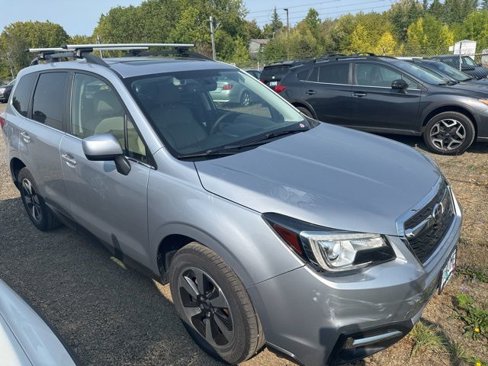 Used 2017 Subaru Forester 2.5i Limited image 7