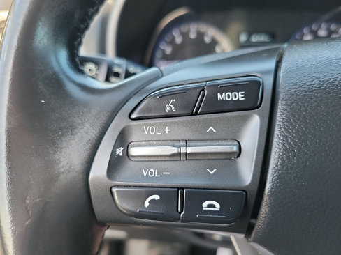 Used 2018 Hyundai Kona SEL image 5