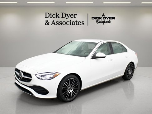 Used 2024 Mercedes-Benz C 300 4MATIC Sedan image 3