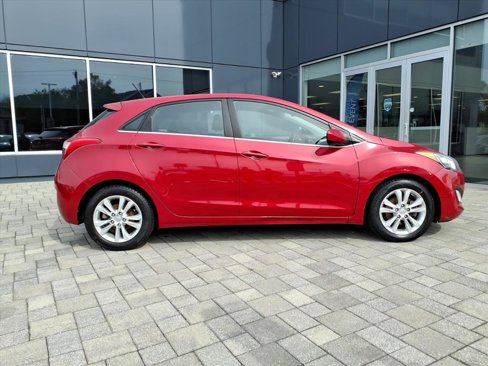Used 2014 Hyundai Elantra GT image 2