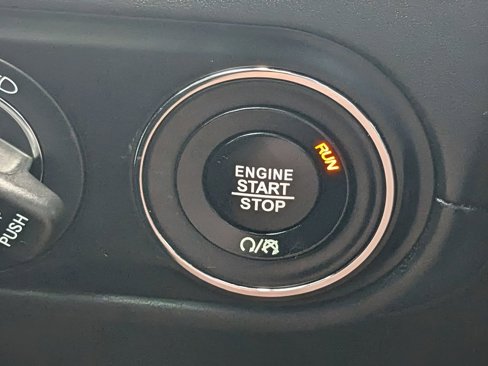 Used 2019 Maserati Levante S image 28