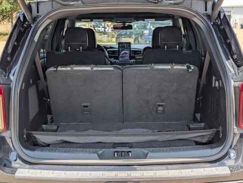Used 2020 Ford Explorer ST w/ Premium Technology Package image 33