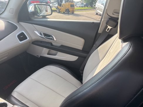 Used 2017 GMC Terrain SLT w/ Open Road Package image 17
