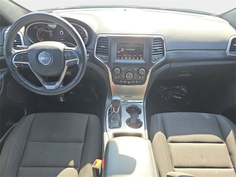 Used 2021 Jeep Grand Cherokee Laredo image 10