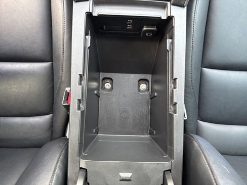 Used 2023 MAZDA MAZDA3 s image 35