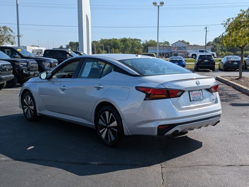 Used 2019 Nissan Altima 2.5 SV image 5