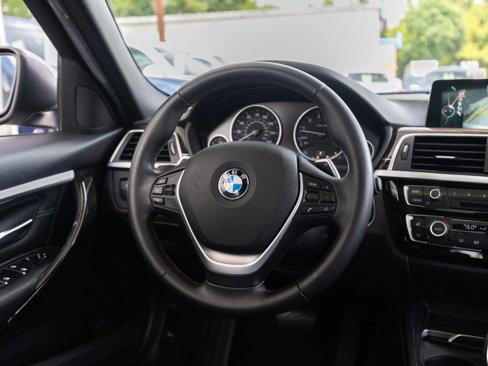 Used 2016 BMW 328i Sedan image 31