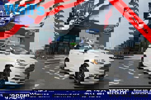 Certified 2018 Ford Fusion SE w/ Equipment Group 201A image 4