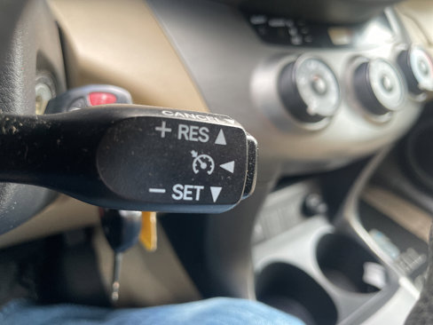 Used 2011 Toyota RAV4 4WD image 34