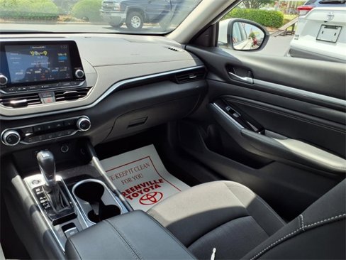 Used 2022 Nissan Altima 2.5 SV image 10
