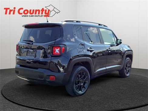 Used 2019 Jeep Renegade Altitude w/ Quick Order Package 2XM image 8