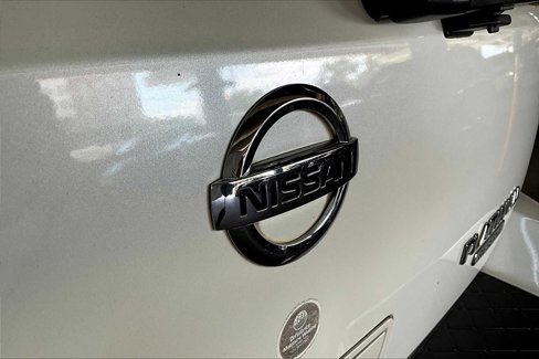 Used 2014 Nissan Armada Platinum w/ Platinum Reserve Package image 30