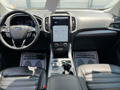 Used 2022 Ford Edge SEL w/ Convenience Package image 15