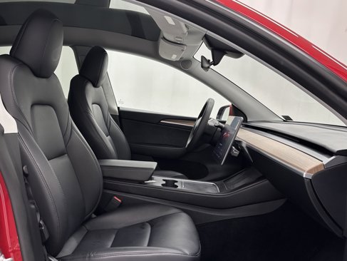 Used 2023 Tesla Model Y Long Range image 17