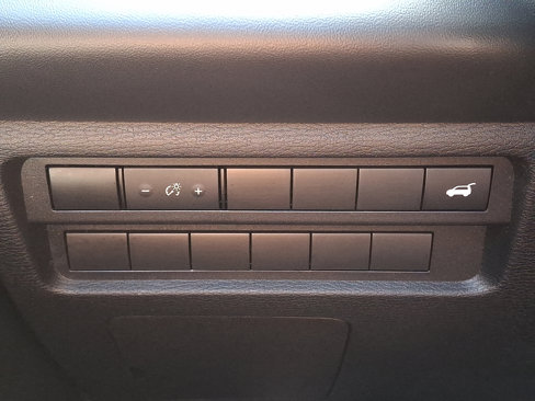 Used 2022 Mitsubishi Outlander SE image 23