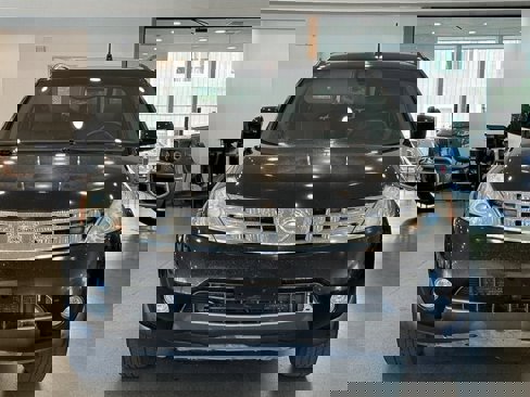Used 2005 Nissan Murano SE w/ (X05) SE Leather Pkg image 2