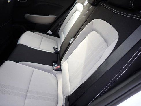 New 2025 Hyundai Venue SEL image 32