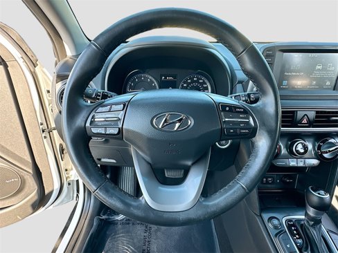 Used 2021 Hyundai Kona SEL Plus image 11