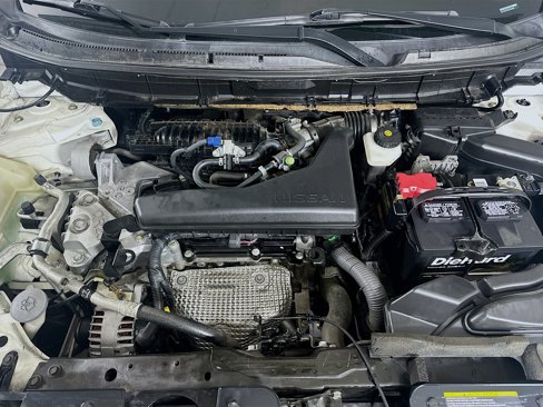 Used 2017 Nissan Rogue SL image 33