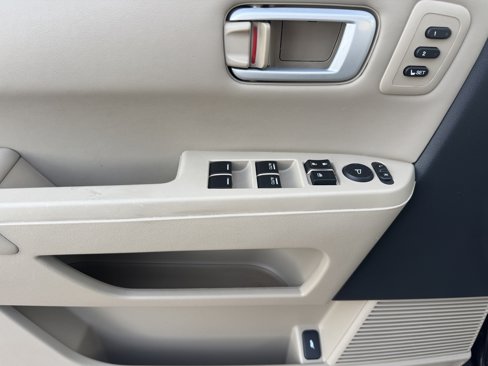 Used 2015 Honda Pilot Touring image 9