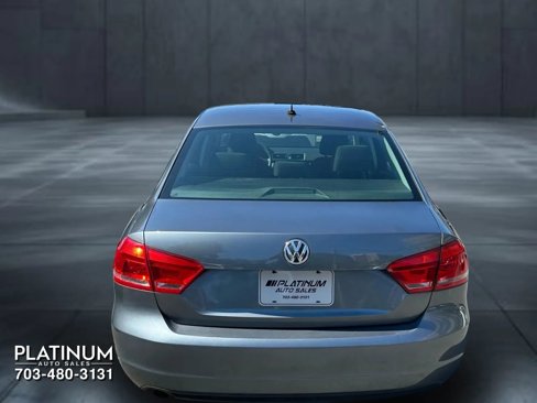 Used 2015 Volkswagen Passat 1.8T S image 8