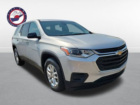Used 2021 Chevrolet Traverse LS image 21