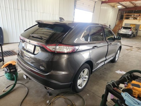 Used 2015 Ford Edge SEL w/ Equipment Group 201A image 2