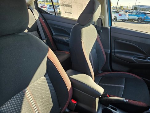 New 2025 Nissan Versa SR w/ Trunk Package image 13