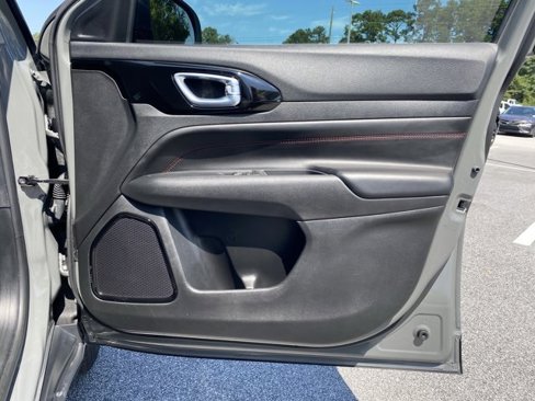 Used 2022 Jeep Compass Trailhawk image 26
