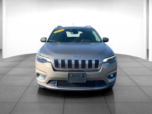 Used 2019 Jeep Cherokee Limited image 2