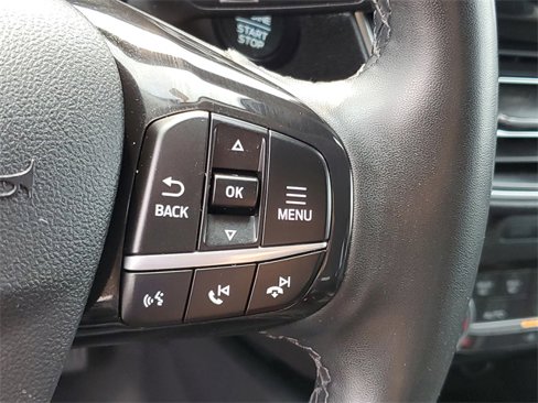 Used 2021 Ford Escape Titanium image 17