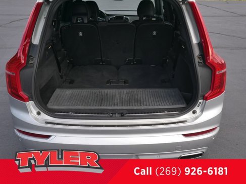 Used 2018 Volvo XC90 T6 Momentum w/ Convenience Package image 19