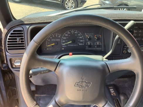 Used 1998 Chevrolet Tahoe LT w/ Skid Plate Pkg image 13