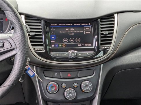 Used 2020 Chevrolet Trax LS image 13