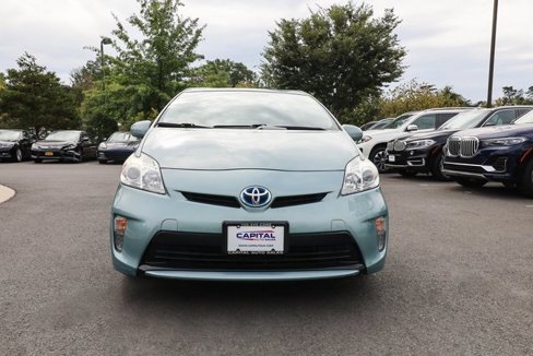 Used 2015 Toyota Prius Three image 2