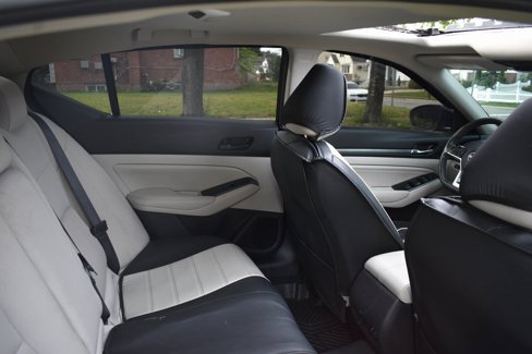 Used 2023 Nissan Altima 2.5 SV w/ SV Premium Package image 24