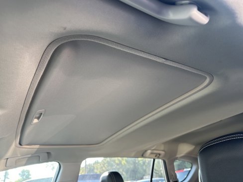 Used 2015 Toyota RAV4 Limited image 14