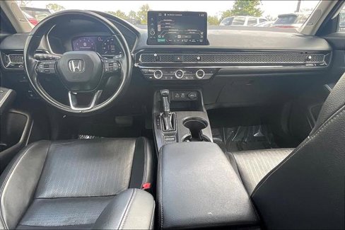 Used 2022 Honda Civic Touring image 7