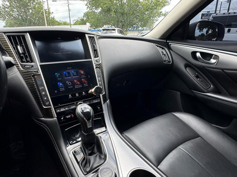 Used 2021 INFINITI Q50 Luxe image 14