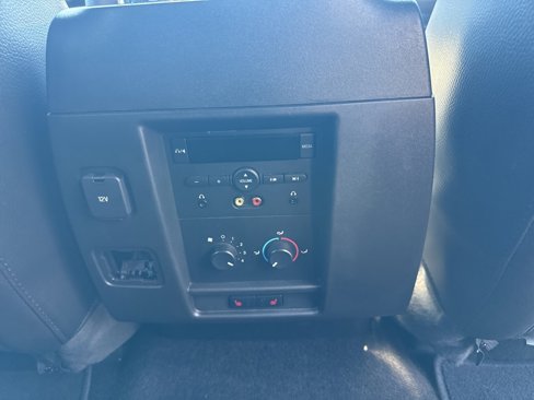 Used 2013 Ford Expedition Limited image 26