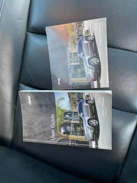 Used 2013 Jeep Grand Cherokee Laredo image 35