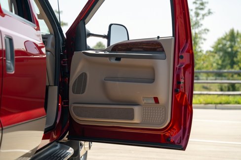 Used 2003 Ford F350 Lariat image 39